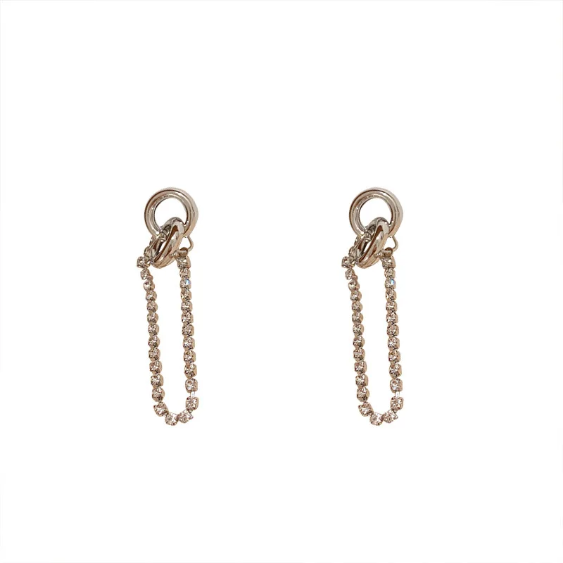 925 silver needle metal cold wind circle diamond Tassel Earrings exaggerated simple Earrings net red Earrings girl
925 silver needle metal cold wind circle diamond Tassel Earrings exaggerated simple Earrings net red Earrings girl