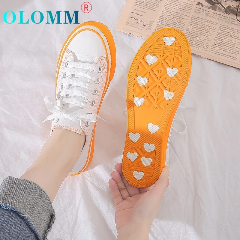 Zapatillas New Women's Vulcanized Sneakers Breathable Leisure Students Purple Women's Shoes Spring and Autumn Sweet Canvas Shoes
Zapatillas New Women's Vulcanized Sneakers Breathable Leisure Students Purple Women's Shoes Spring and Autumn Sweet Canvas Shoes