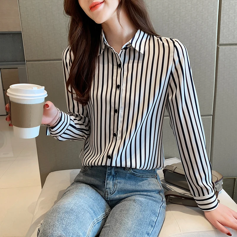 Korean Women Shirts Woman Chiffon Blouse Shirt Autumn Office Lady Striped Shirt Women Long Sleeve Blouses Tops Plus Size Shirt
Korean Women Shirts Woman Chiffon Blouse Shirt Autumn Office Lady Striped Shirt Women Long Sleeve Blouses Tops Plus Size Shirt