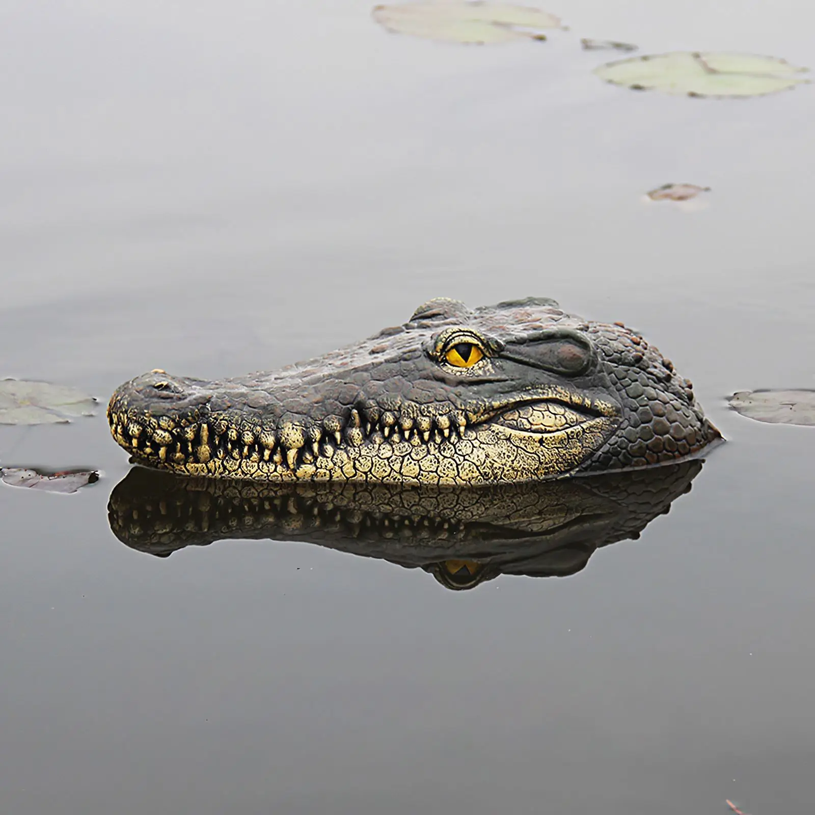 Realistic Floating Animals Alligator Crocodile Head Decoy Decoration For Landscape Pool Pond Art Decoration 
Realistic Floating Animals Alligator Crocodile Head Decoy Decoration For Landscape Pool Pond Art Decoration