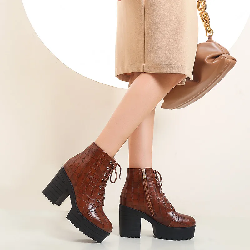 Ботинки женские ochanmeb, на массивном каблуке, с перекрестной шнуровкой, на платформе, со змеиным принтом, ботильоны на толстой подошве, размер...
Ботинки женские ochanmeb, на массивном каблуке, с перекрестной шнуровкой, на платформе, со змеиным принтом, ботильоны на толстой подошве, размер...