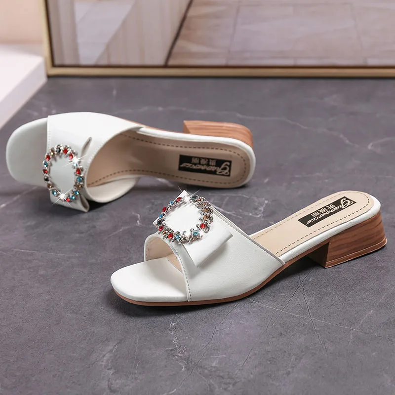 Black PU Leather Rhinestone Peep-Toe Square Heel Slippers Summer Leisure Shallow Slides Fashion Non-Slip Outside Sewing Sandals
Black PU Leather Rhinestone Peep-Toe Square Heel Slippers Summer Leisure Shallow Slides Fashion Non-Slip Outside Sewing Sandals