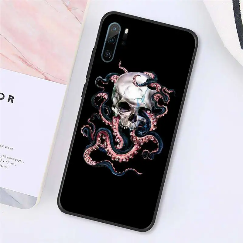 Skull Crow Flower Pirate Blanket Raven Phone Case For Huawei honor Mate P 10 20 30 40 Pro 10i 9 10 20 8x Lite Y91C V17 6.38 6.44
Skull Crow Flower Pirate Blanket Raven Phone Case For Huawei honor Mate P 10 20 30 40 Pro 10i 9 10 20 8x Lite Y91C V17 6.38 6.44