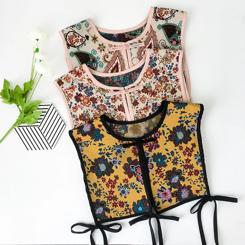 Women's Chinese Style Embroidered Sock Upper Vintage Floral Cheongsam Necklace Faux Lace-up Decorative Neck Cover Short Ca Coat 
Women's Chinese Style Embroidered Sock Upper Vintage Floral Cheongsam Necklace Faux Lace-up Decorative Neck Cover Short Ca Coat