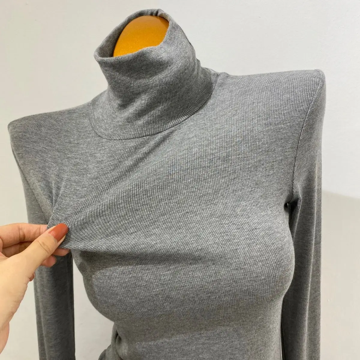 Casual Solid Skinny Turtleneck Long Sleeve Bodysuit Warm Basic Woman Body Fall Winter High Neck Sheer Bodysuits Slim
Casual Solid Skinny Turtleneck Long Sleeve Bodysuit Warm Basic Woman Body Fall Winter High Neck Sheer Bodysuits Slim