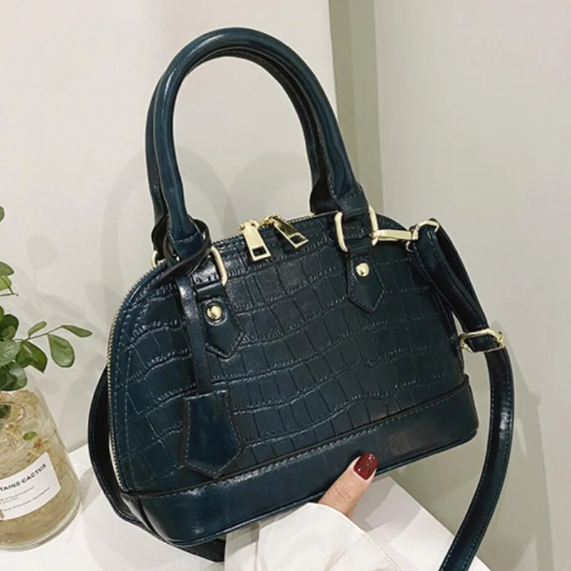 Crocodile pattern Tote Shell bag 2021 Fashion New Quality PU Leather Women's Designer Handbag Vintage Shoulder Messenger Bag
Crocodile pattern Tote Shell bag 2021 Fashion New Quality PU Leather Women's Designer Handbag Vintage Shoulder Messenger Bag