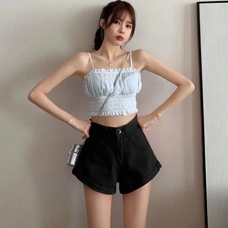 2021 summer shorts feminino shors Fashion shorts women Lady Summer Sport Shorts white 
2021 summer shorts feminino shors Fashion shorts women Lady Summer Sport Shorts white