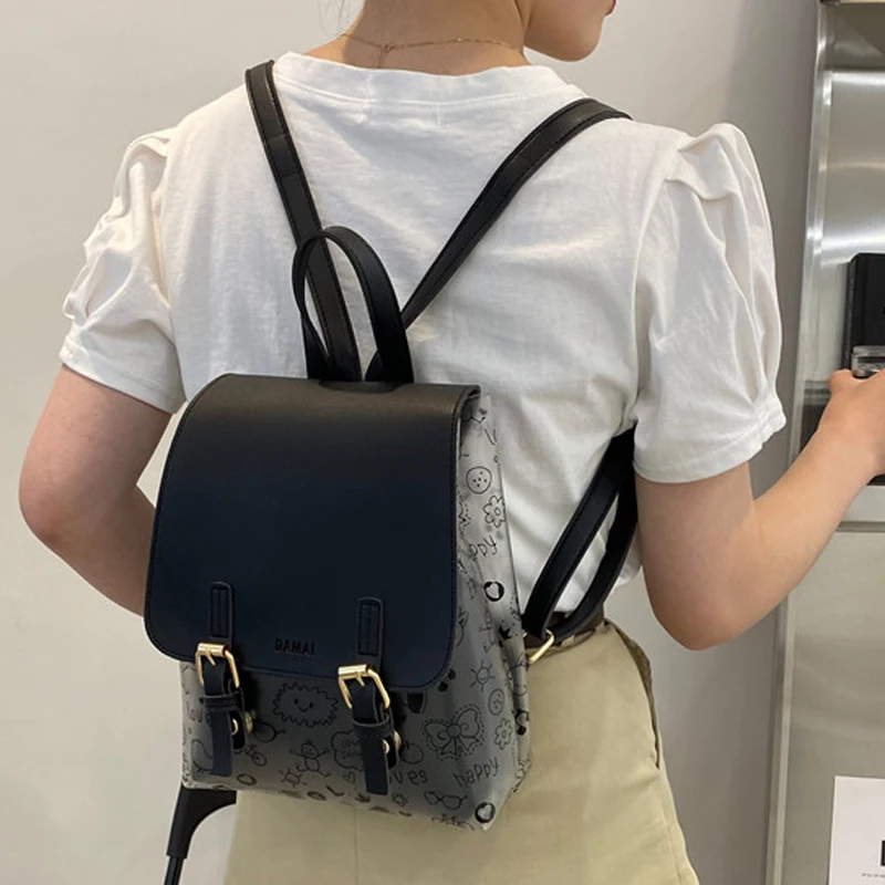 Woman Backpack pu Leather Transparent Backpacks Cartoons Print School Bags for Teenage Girls Fashion Shoulder Bags 2pcs Set 
Woman Backpack pu Leather Transparent Backpacks Cartoons Print School Bags for Teenage Girls Fashion Shoulder Bags 2pcs Set