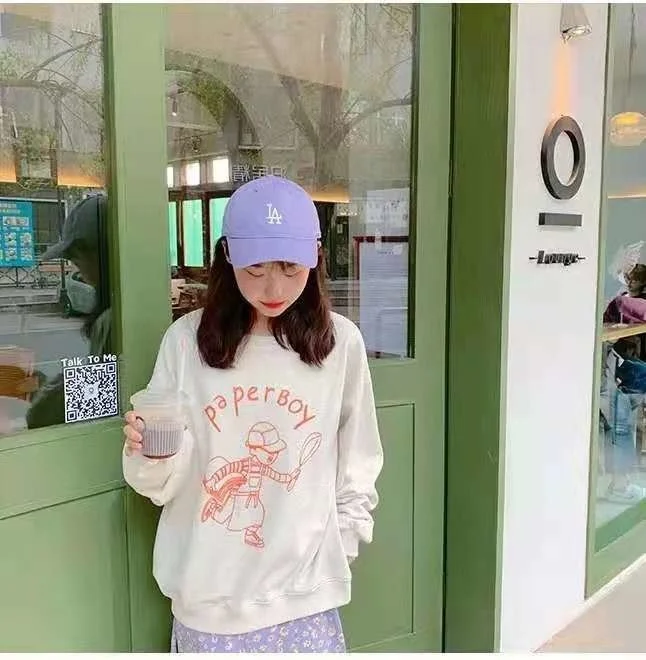 Корейские свободные универсальные тонкие толстовки с круглым вырезом и длинным рукавом 
Корейские свободные универсальные тонкие толстовки с круглым вырезом и длинным рукавом