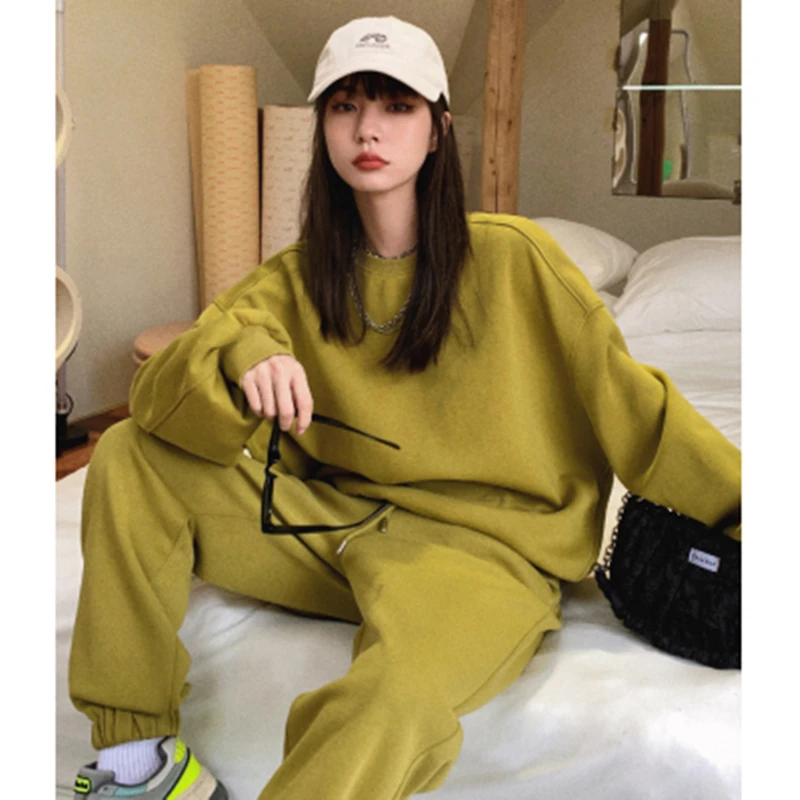 Women's Sportwear Hoodies Shorts Pants + Casual Pullovers Sweatshirt 2-Piece Suit Sets Fashion Solid Tracksuit
Women's Sportwear Hoodies Shorts Pants + Casual Pullovers Sweatshirt 2-Piece Suit Sets Fashion Solid Tracksuit