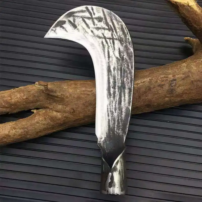 Agricultural scythe grass cutter spring steel thickened wood cutter hand forged old fashioned scimitar chopping double scythe
Agricultural scythe grass cutter spring steel thickened wood cutter hand forged old fashioned scimitar chopping double scythe