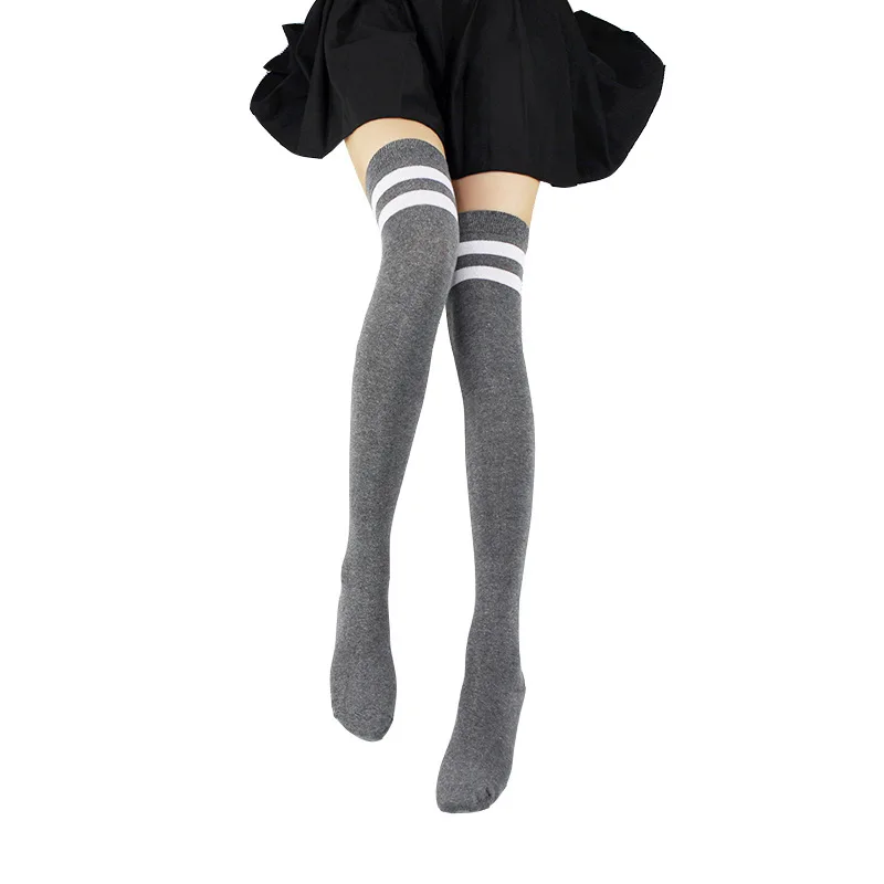 1 pair Japanese academic style and knee socks knitted cotton stitching long high school tube knee socks women
1 pair Japanese academic style and knee socks knitted cotton stitching long high school tube knee socks women
