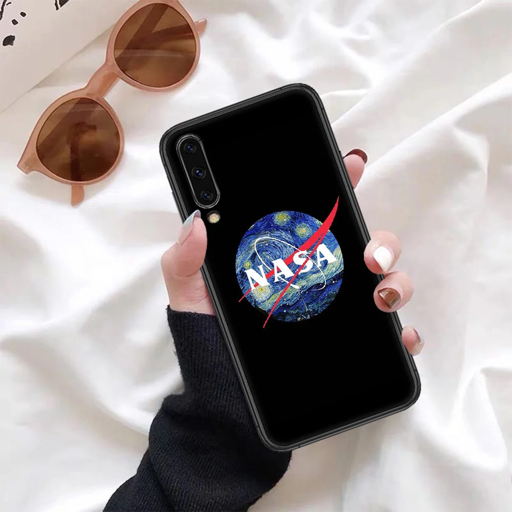 Space NASAS Phone Case For Samsung Galaxy A 3 5 7 8 10 20 20E 21S 30 30S 40 50 51 70 71 black Hoesjes Painting Funda 3D Etui
Space NASAS Phone Case For Samsung Galaxy A 3 5 7 8 10 20 20E 21S 30 30S 40 50 51 70 71 black Hoesjes Painting Funda 3D Etui