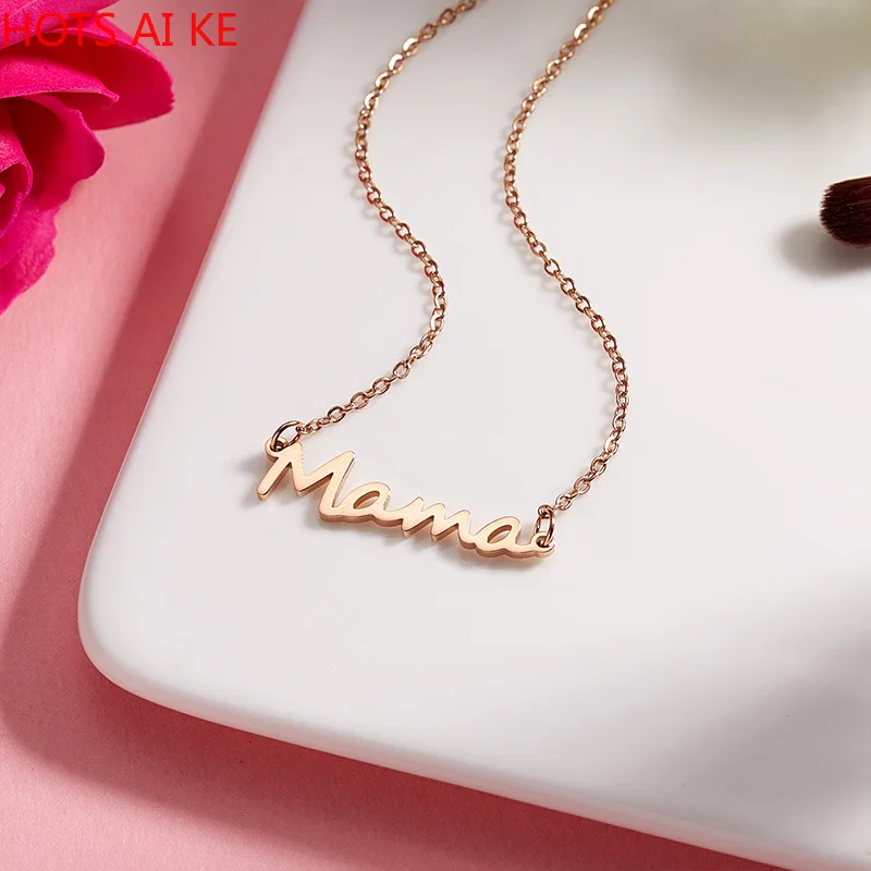 Necklace For Women Mother's Day Simple English Alphabet Necklace Gift for Mom New Year Pendant Clavicle Chain Jewelry Gift
Necklace For Women Mother's Day Simple English Alphabet Necklace Gift for Mom New Year Pendant Clavicle Chain Jewelry Gift