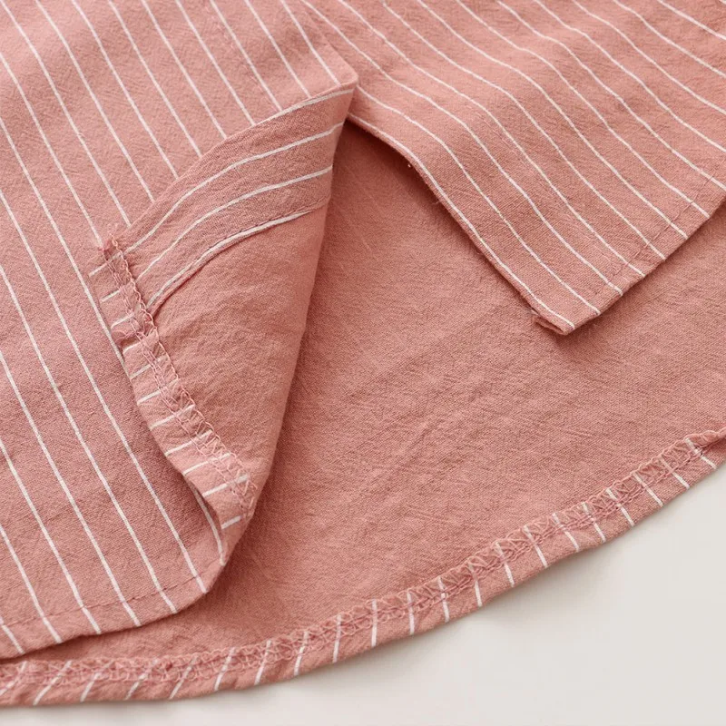 Blouses & Shirts
Blouses & Shirts