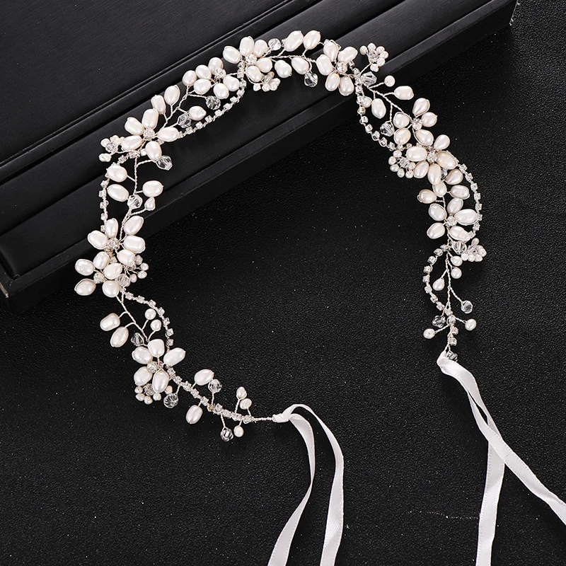 Trendy Handmade Silver color Crystal Pearl Headband Bridal Hair Accessories Wedding Headdress Princess Hair Jewelry Bridal Tiara
Trendy Handmade Silver color Crystal Pearl Headband Bridal Hair Accessories Wedding Headdress Princess Hair Jewelry Bridal Tiara