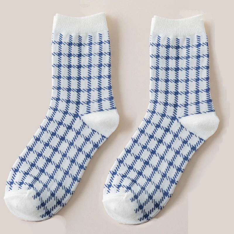 Four Pairs Of \Women's Socks Trend All-Match Cotton Socks Blue Houndstooth Stripes Comfortable Breathable Socks
Four Pairs Of \Women's Socks Trend All-Match Cotton Socks Blue Houndstooth Stripes Comfortable Breathable Socks