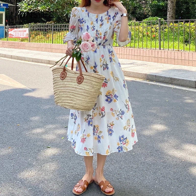 Korean Chic French Dress Sweet Floral Printing Long Dress Women Casual Pleated Slim Flare Sleeve Party Dresses White Vestidos
Korean Chic French Dress Sweet Floral Printing Long Dress Women Casual Pleated Slim Flare Sleeve Party Dresses White Vestidos