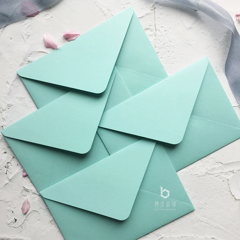 5pcs/pack Blue Wedding Envelopes Gauze Paper Luxury Window Envelopes Size 105mmx155mm
5pcs/pack Blue Wedding Envelopes Gauze Paper Luxury Window Envelopes Size 105mmx155mm