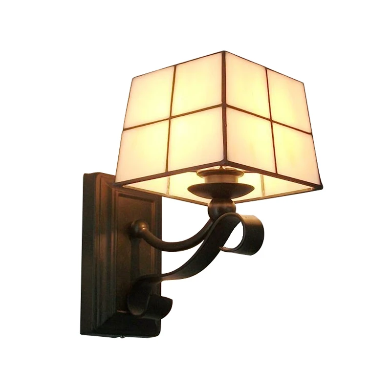Small Wall Lamp Simple And Fashionable Glass Living Room Wall Lamp Bar Corridor Bedroom Bedside Lighting
Small Wall Lamp Simple And Fashionable Glass Living Room Wall Lamp Bar Corridor Bedroom Bedside Lighting