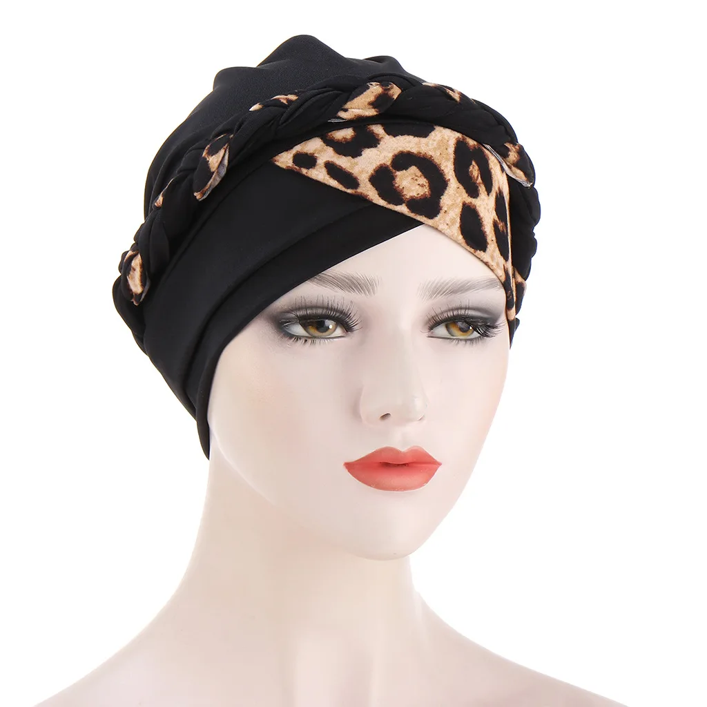 Two Color Calico with Short Braid Forehead with Crossed Braid Hat Scarf Hat Indian Hat Headtie
Two Color Calico with Short Braid Forehead with Crossed Braid Hat Scarf Hat Indian Hat Headtie