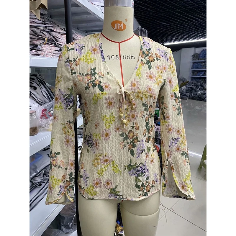 WXWT Za Women Textured Print Shirt Long Sleeve V Neck Female Fashion Blouse Chic Tops Blusas Femininas BB1668
WXWT Za Women Textured Print Shirt Long Sleeve V Neck Female Fashion Blouse Chic Tops Blusas Femininas BB1668