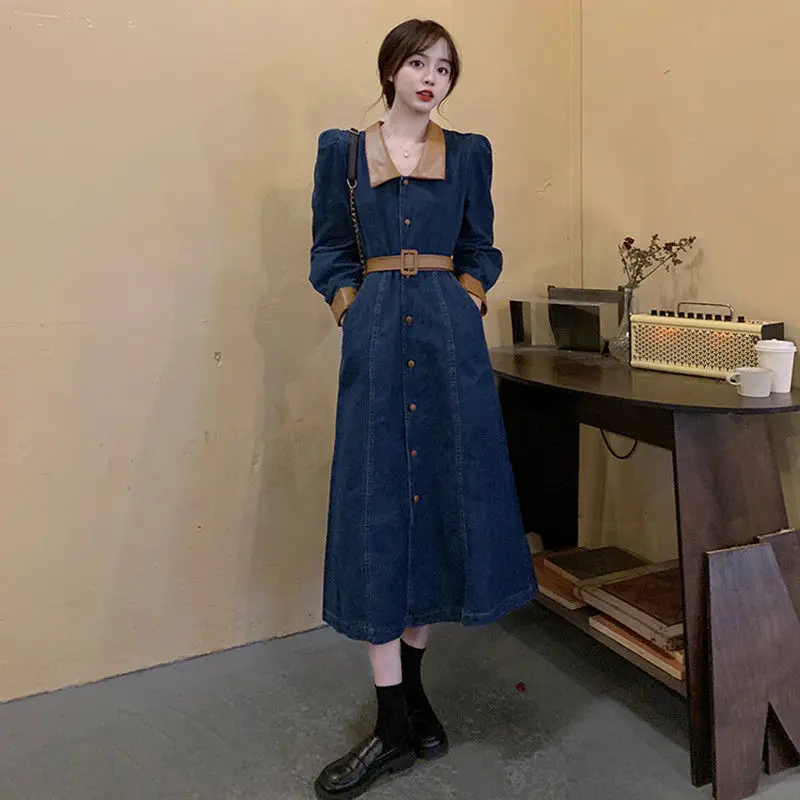 Женское длинное платье с V-образным вырезом, длинным рукавом и карманами
Женское длинное платье с V-образным вырезом, длинным рукавом и карманами