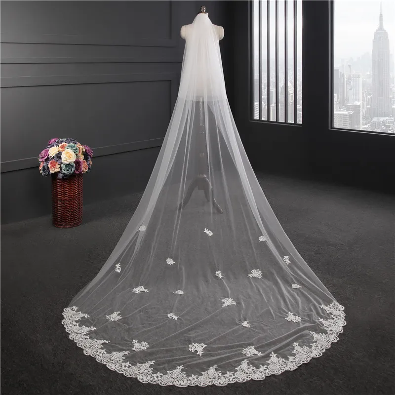 3 Meters Long 1.5m Wide Cathedral Wedding Veil Bridal Veil with Comb Wedding Accessories with Blusher
3 Meters Long 1.5m Wide Cathedral Wedding Veil Bridal Veil with Comb Wedding Accessories with Blusher