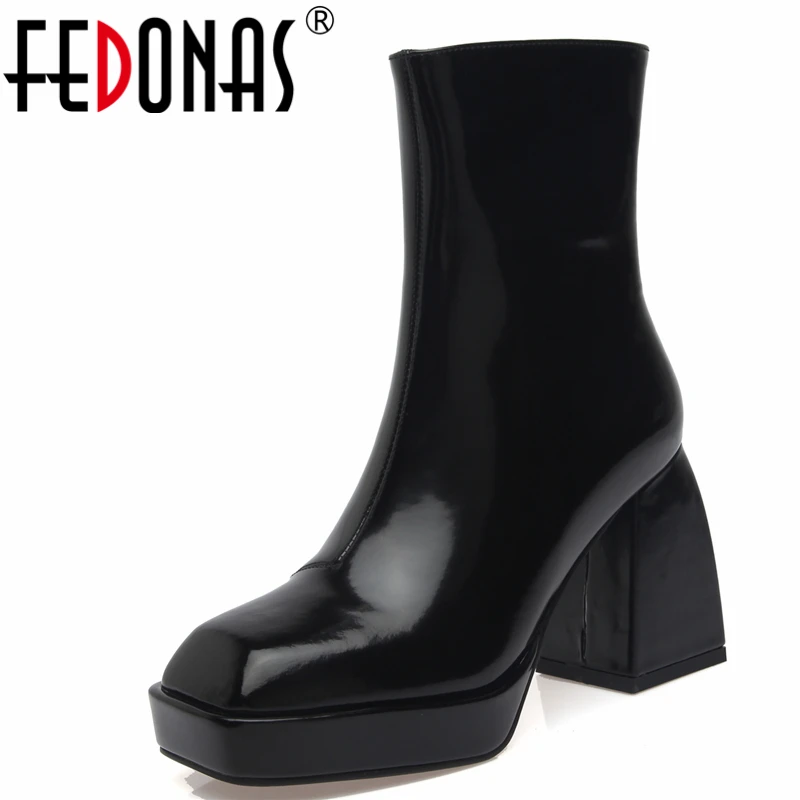 FEDONAS Mature Concise Office Lady Autumn Winter Women Ankle Boots Platforms Genuine Leather Thick Heels Shoes Woman Fashion New 
FEDONAS Mature Concise Office Lady Autumn Winter Women Ankle Boots Platforms Genuine Leather Thick Heels Shoes Woman Fashion New