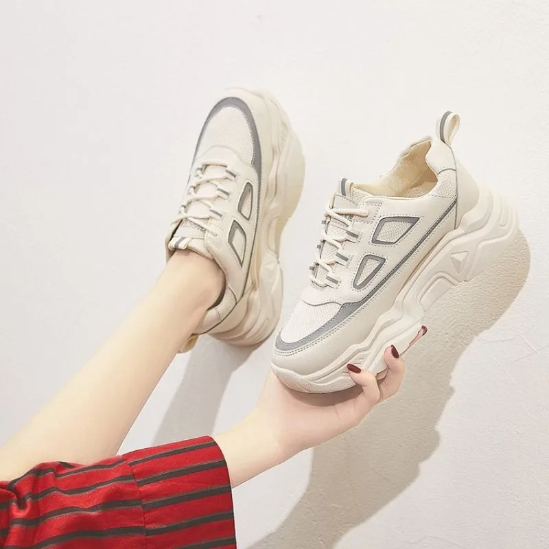 2020 Весенняя Новинка Лидер продаж сетки женские туфли из дышащего материала на толстой подошве; Повседневная обувь с закрытым носком; Спорти...
2020 Весенняя Новинка Лидер продаж сетки женские туфли из дышащего материала на толстой подошве; Повседневная обувь с закрытым носком; Спорти...