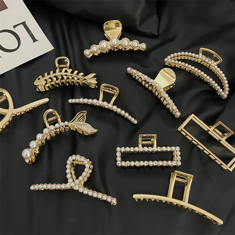 New Elegant Big Pearl Hair Claw Clips for Women Big Size Acrylic Hair Clips Hairpin Hair Crab Barrettes Hair Accessories
New Elegant Big Pearl Hair Claw Clips for Women Big Size Acrylic Hair Clips Hairpin Hair Crab Barrettes Hair Accessories