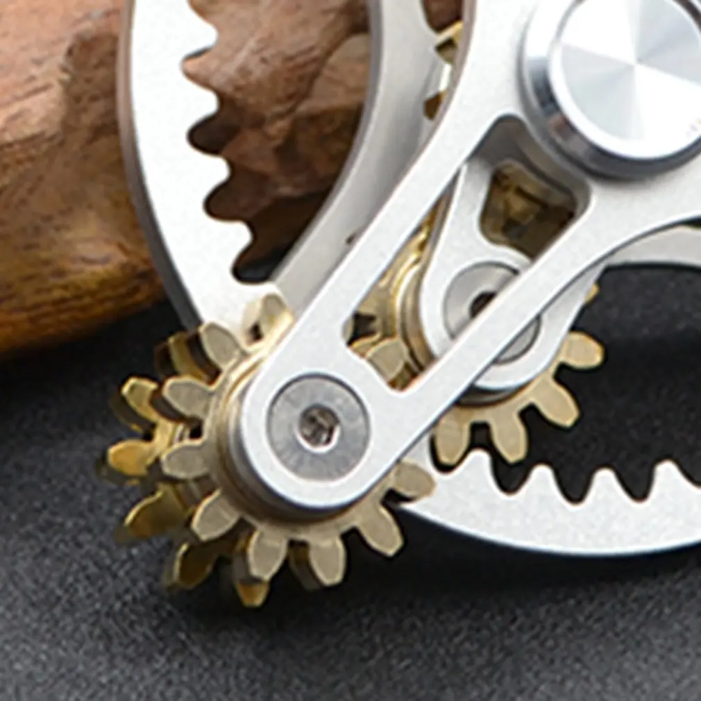 Christmas nine-tooth linkage/9-red linkage Fingertip gyro EDC hand spinner Hand Spinner Fidget Fun Fingertip Finger Stress Relie
Christmas nine-tooth linkage/9-red linkage Fingertip gyro EDC hand spinner Hand Spinner Fidget Fun Fingertip Finger Stress Relie