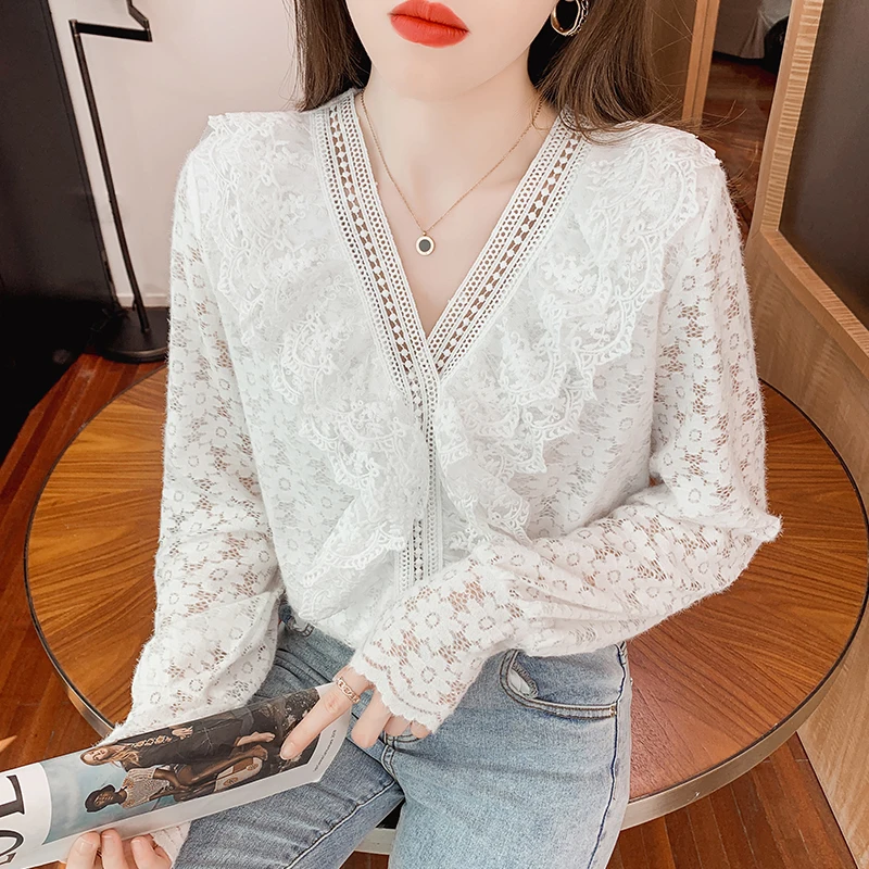 Lace Women's Blouse Autumn Long Sleeve Floral Hollow Out Women Shirt Elegant V-neck Ruffles Crochet Blouse Tops Blusas New 17387
Lace Women's Blouse Autumn Long Sleeve Floral Hollow Out Women Shirt Elegant V-neck Ruffles Crochet Blouse Tops Blusas New 17387