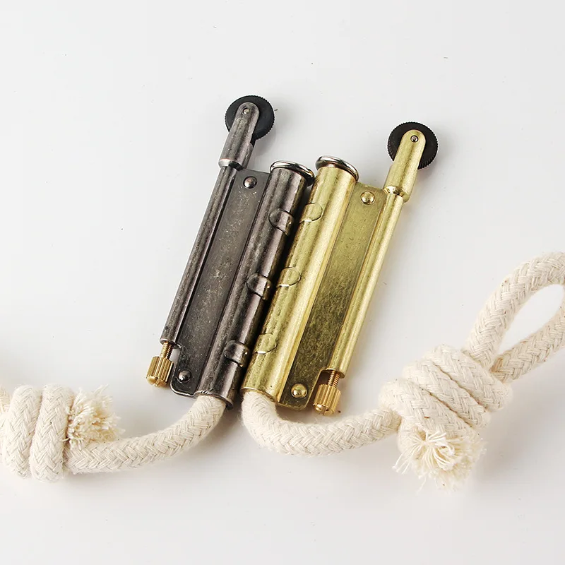 Metal Outdoor Fire Firearm Windproof Fire Rope Cotton Rope Kerosene Lighter Smoking Accessories for Weed Cool for Girl Briquet
Metal Outdoor Fire Firearm Windproof Fire Rope Cotton Rope Kerosene Lighter Smoking Accessories for Weed Cool for Girl Briquet