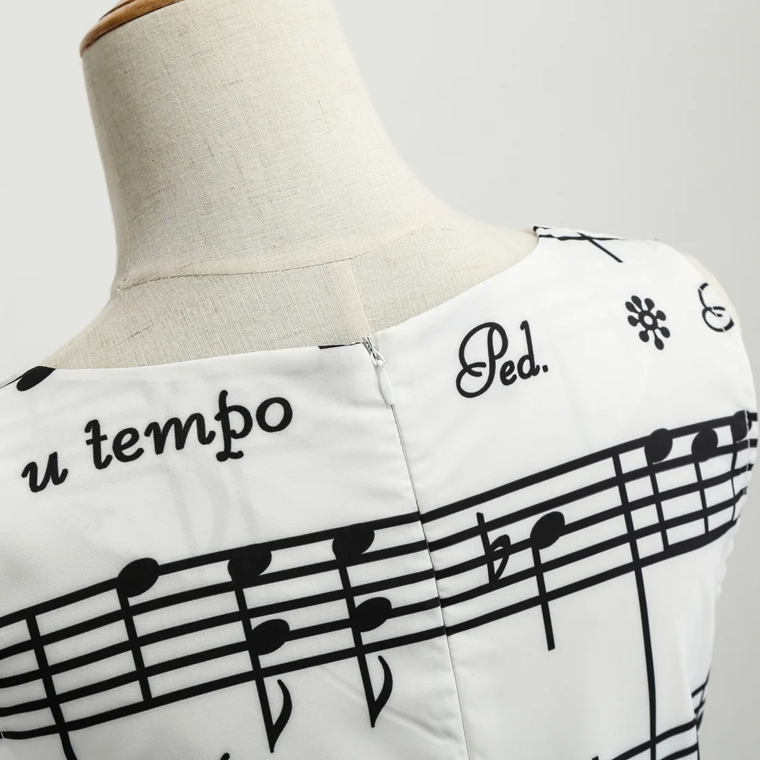 Women Musical Note Dress Slim Vintage Dress Sleeveless Casual Elegant Party Festival Gift Waistband Dresses Vestidos Plus Size
Women Musical Note Dress Slim Vintage Dress Sleeveless Casual Elegant Party Festival Gift Waistband Dresses Vestidos Plus Size