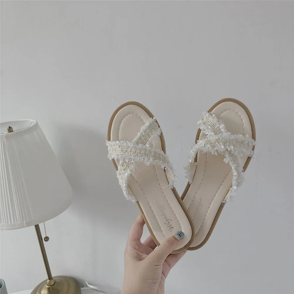 Cross Band Hollow Summer Women's Slippers Tassel Knitting Flats Slides Women Shoes Soft Sole Non-slip Beach Flip Flops Sandals
Cross Band Hollow Summer Women's Slippers Tassel Knitting Flats Slides Women Shoes Soft Sole Non-slip Beach Flip Flops Sandals