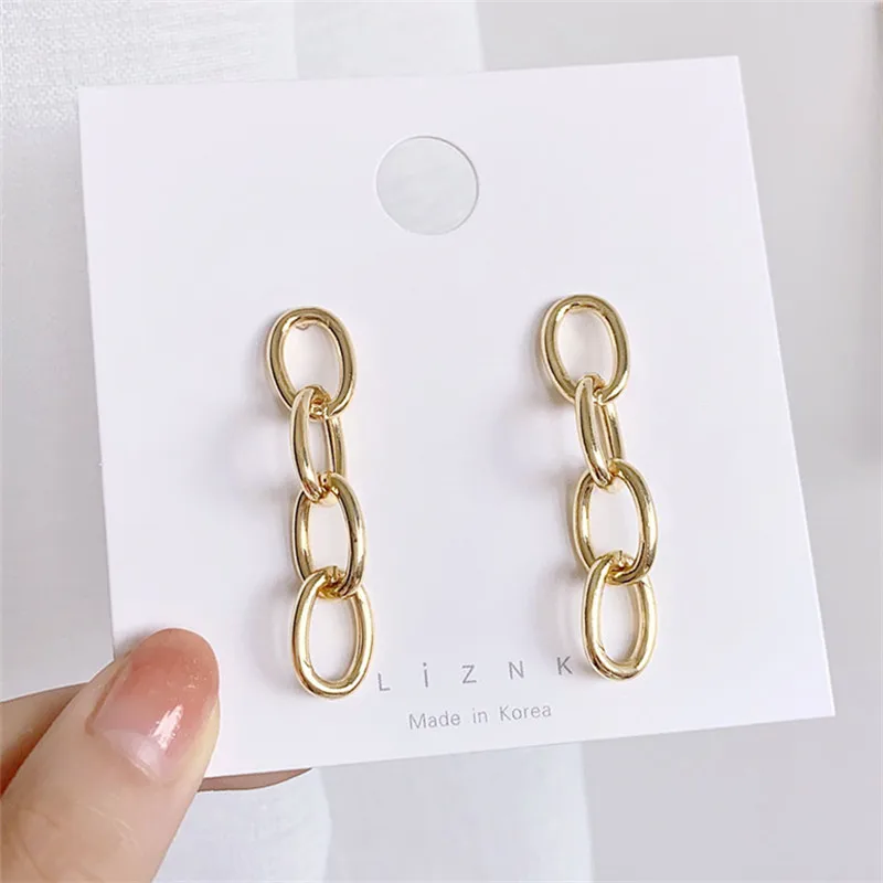 Fashion Retro Metal Geometry Elliptic Tassel Earring Punk chain joker stud earrings for women New jewelry Accessories
Fashion Retro Metal Geometry Elliptic Tassel Earring Punk chain joker stud earrings for women New jewelry Accessories