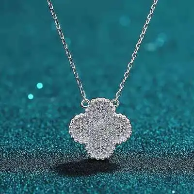 Four-Leaf Clover Necklace Women's Short Clavicle Chain Full Of Diamonds Korean Version Of Mori Lucky Trend Luxury Collar Party
Four-Leaf Clover Necklace Women's Short Clavicle Chain Full Of Diamonds Korean Version Of Mori Lucky Trend Luxury Collar Party