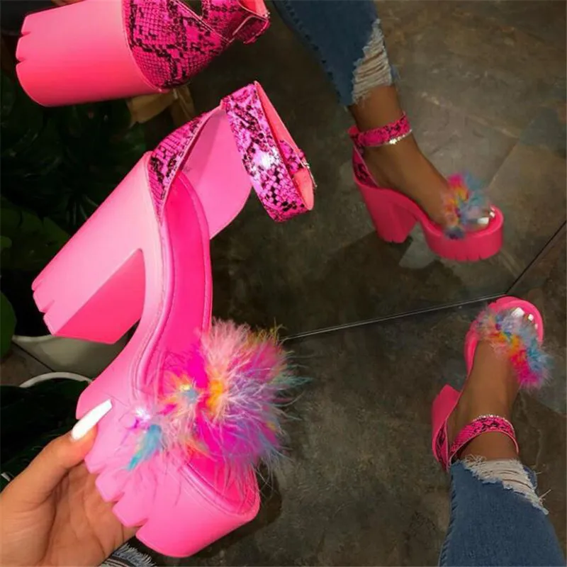 Sexy Feather Women Sandals Peep Toe High Heels Platform Sandals Shoes Woman Heels Chaussures Femme Summer Pumps Women Large Size
Sexy Feather Women Sandals Peep Toe High Heels Platform Sandals Shoes Woman Heels Chaussures Femme Summer Pumps Women Large Size