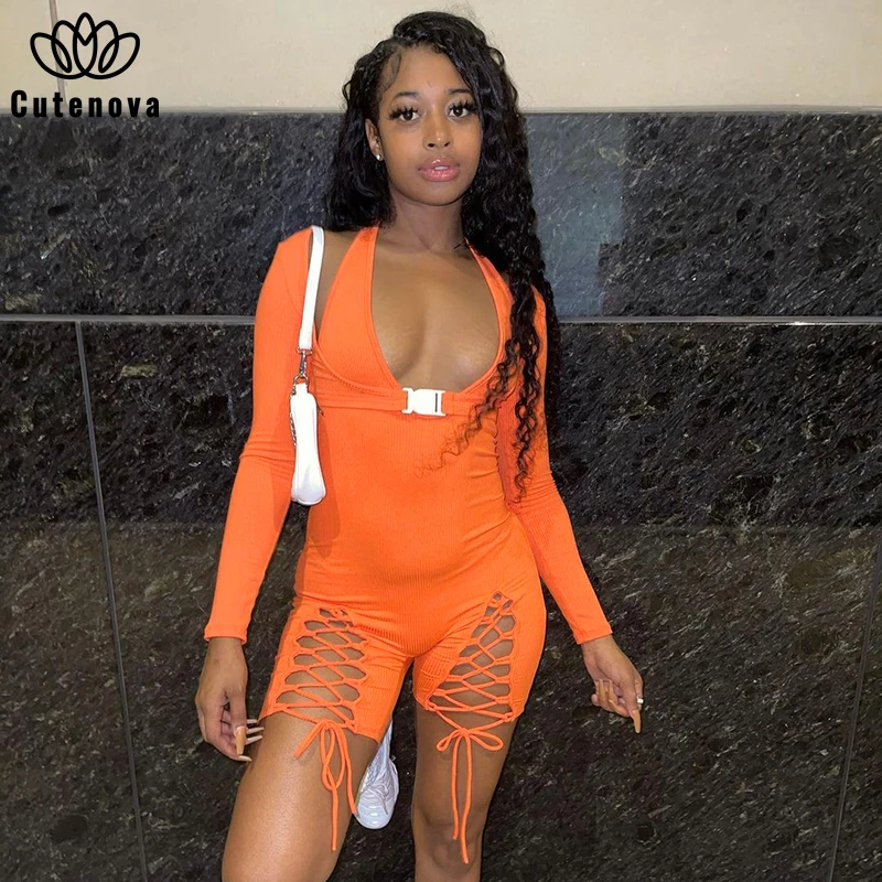 Cutenove Sexy Party Club Romper Summer Female 2021 Solid Color Slim Hollow Out Halter Romper Women Streetwears
Cutenove Sexy Party Club Romper Summer Female 2021 Solid Color Slim Hollow Out Halter Romper Women Streetwears