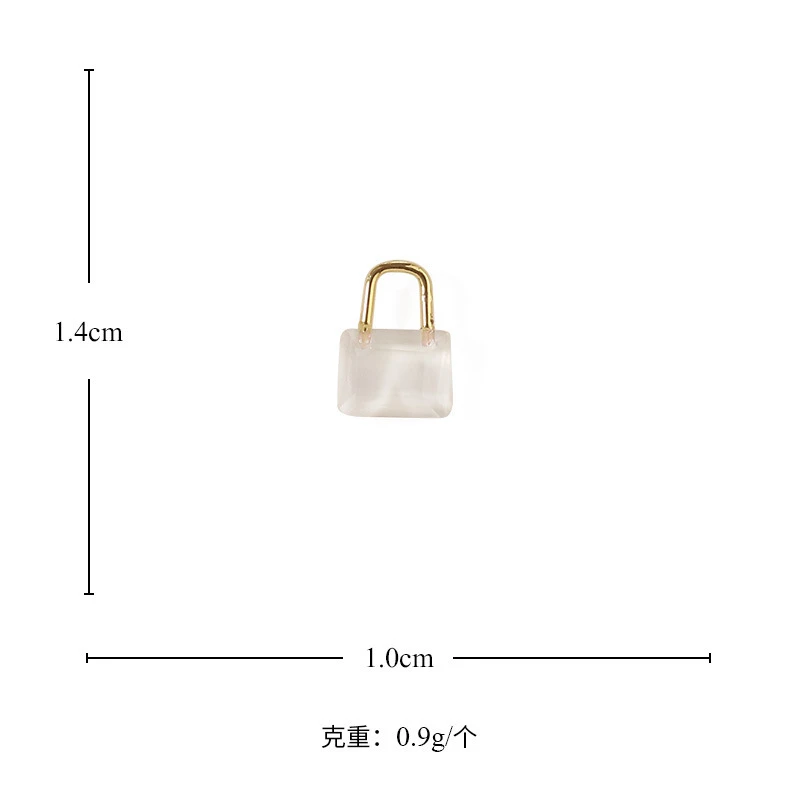 TOSAKO Earrings Simplicity Metal Square Stud Female Personality Minority Hollow Design
TOSAKO Earrings Simplicity Metal Square Stud Female Personality Minority Hollow Design