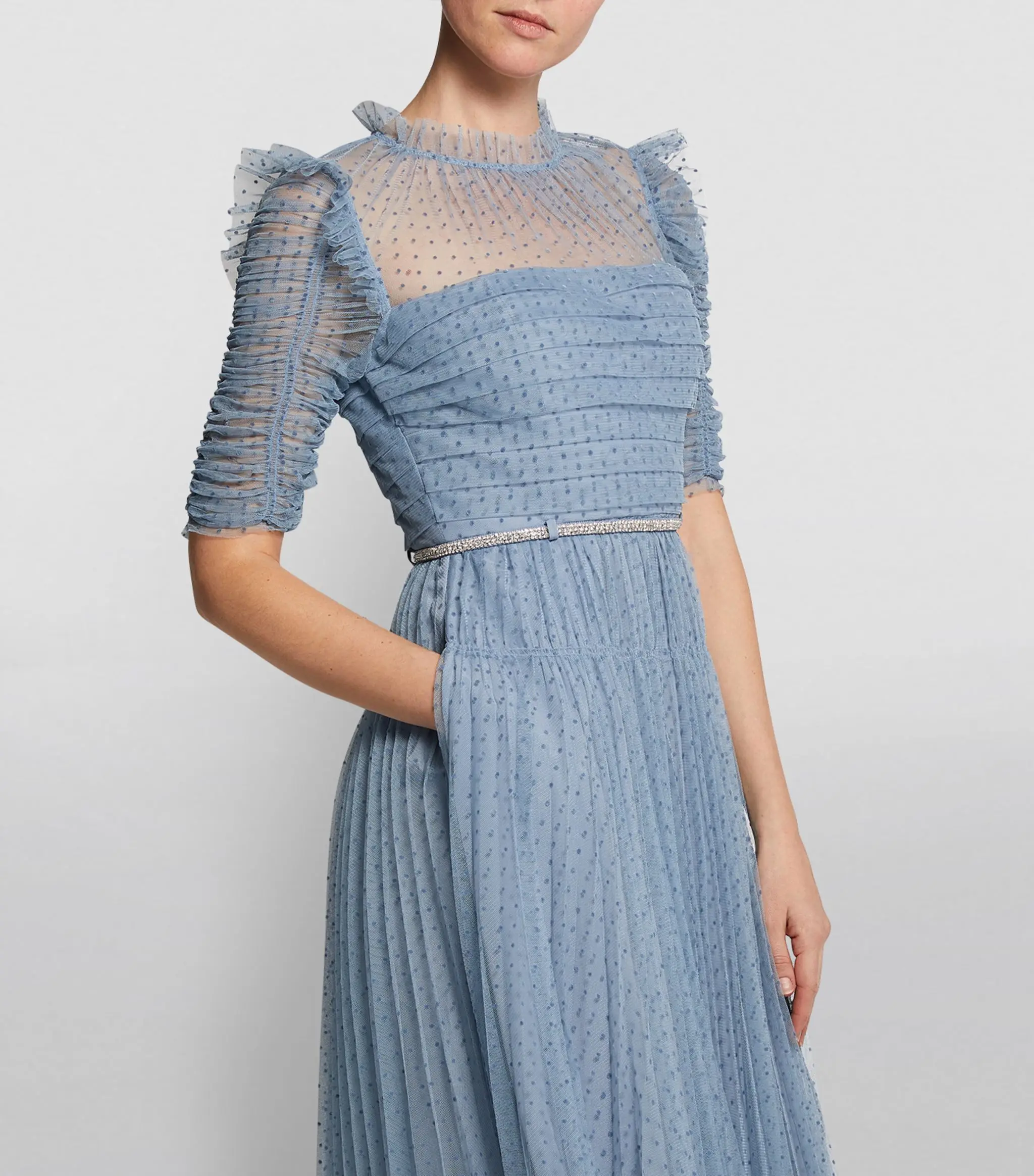 Runway Dress Women Early Spring Sexy See Through Polka Dot Mesh Dress 2021 chic PUff Sleeve Long Pleated Party Dress
Runway Dress Women Early Spring Sexy See Through Polka Dot Mesh Dress 2021 chic PUff Sleeve Long Pleated Party Dress