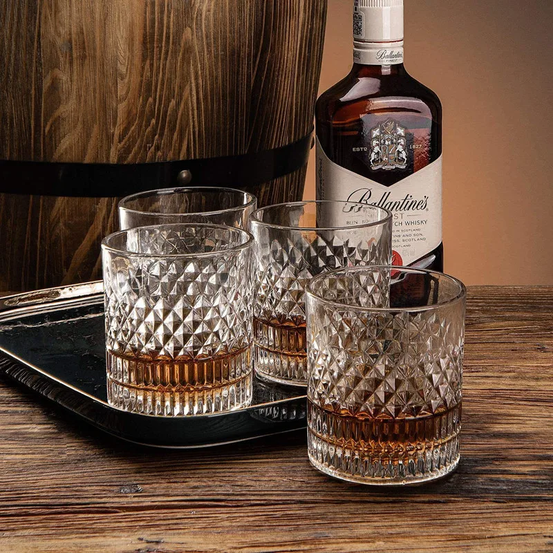 4Pcs Whiskey Glass Luxury Gift Package Wine Glass Family Beer Cup Coffee Water Glass Mug for Drinking Kitchen Home Drinkware
4Pcs Whiskey Glass Luxury Gift Package Wine Glass Family Beer Cup Coffee Water Glass Mug for Drinking Kitchen Home Drinkware