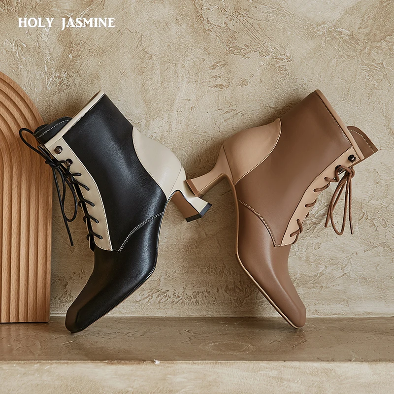 2020 Autumn New Genuine Leather Square Toe Women Warm Boots Leather Cross Tied Fashion Newest Winter Quality Baisc Shoes Woman
2020 Autumn New Genuine Leather Square Toe Women Warm Boots Leather Cross Tied Fashion Newest Winter Quality Baisc Shoes Woman