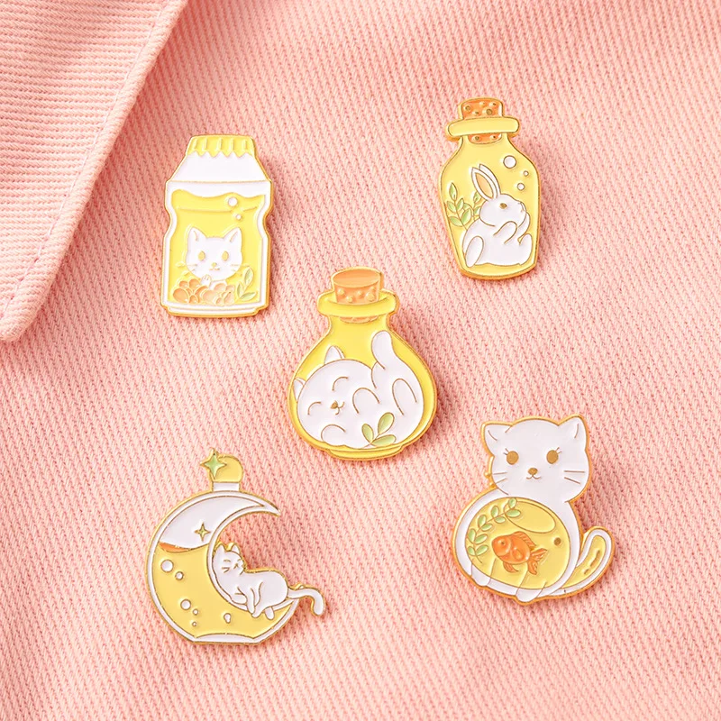Cartoon cat and rabbit pin cute moon shape bottle floating bottle alloy brooch wholesale bag decoration badge gift for friend
Cartoon cat and rabbit pin cute moon shape bottle floating bottle alloy brooch wholesale bag decoration badge gift for friend