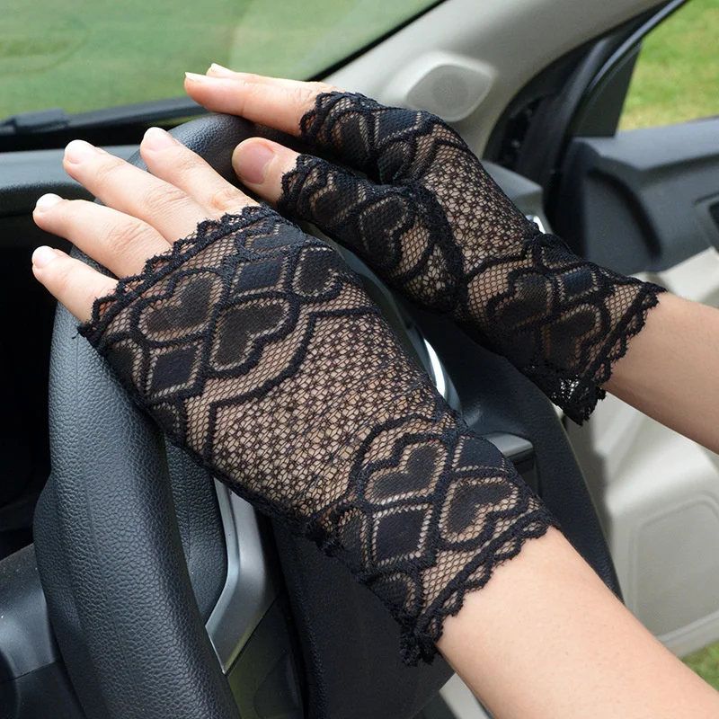 Summer women's gloves fingerless elegant personality pattern cycling dance show sexy black lace mesh half thin
Summer women's gloves fingerless elegant personality pattern cycling dance show sexy black lace mesh half thin