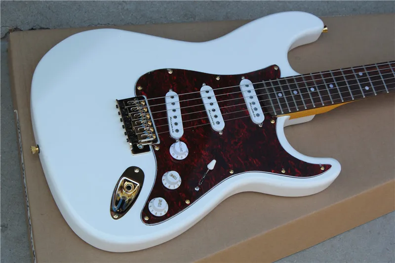 China guitar factory wholesale rosewood fingerboard gold hardware white 6 Strings Electric Guitar free shipping
China guitar factory wholesale rosewood fingerboard gold hardware white 6 Strings Electric Guitar free shipping