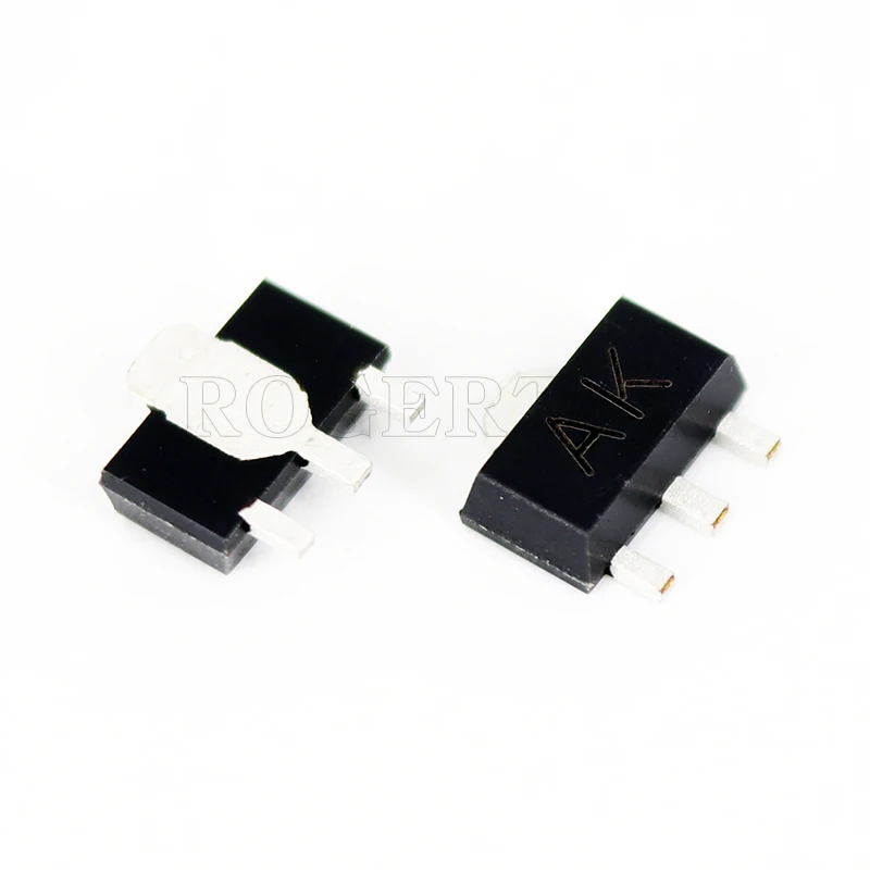 20 шт./лот Триод (транзистор) BCX53-10 AK SOT-89 PNP,Vceo =-80V,Ic =-1A,HFE = 63-160
20 шт./лот Триод (транзистор) BCX53-10 AK SOT-89 PNP,Vceo =-80V,Ic =-1A,HFE = 63-160