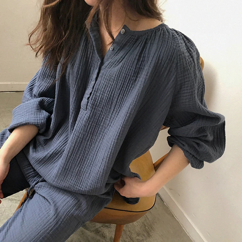 Breathable spring autumn women red blue pajamas set long sleeve sleepwear contton linen loose sweet drawstring pants sets
Breathable spring autumn women red blue pajamas set long sleeve sleepwear contton linen loose sweet drawstring pants sets