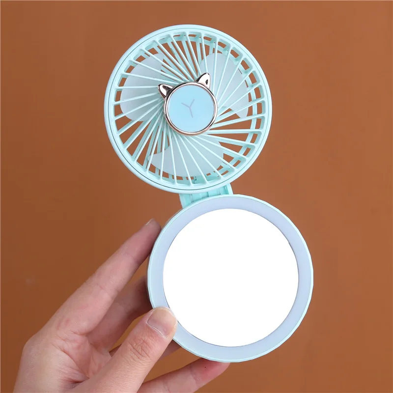 1500 Mah Usb Vullen Licht Spiegel Opknoping Hals Fan Led Fan Creatieve Mini Schoonheid Meisje Usb Ventilator Draagbare Foto Prop
1500 Mah Usb Vullen Licht Spiegel Opknoping Hals Fan Led Fan Creatieve Mini Schoonheid Meisje Usb Ventilator Draagbare Foto Prop